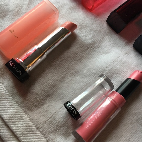 Lipstick - Picture 7 of 8